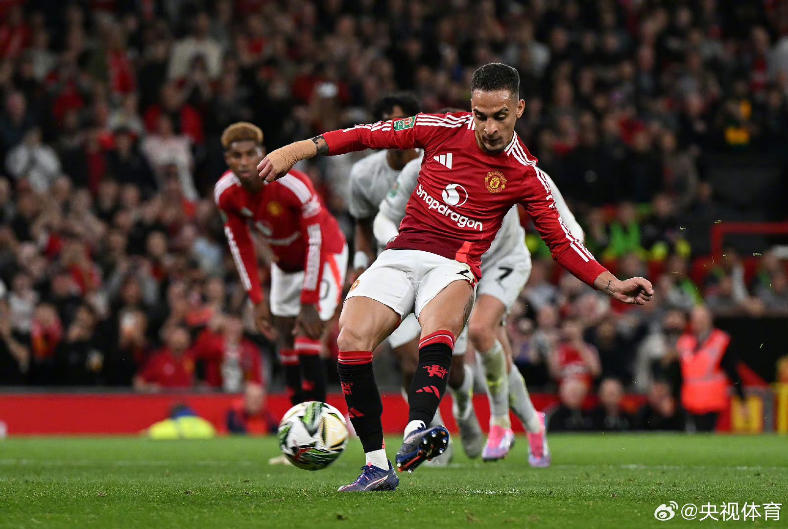 互动娱乐平台-关于曼联零封防守,力擒伯恩利取三分的信息