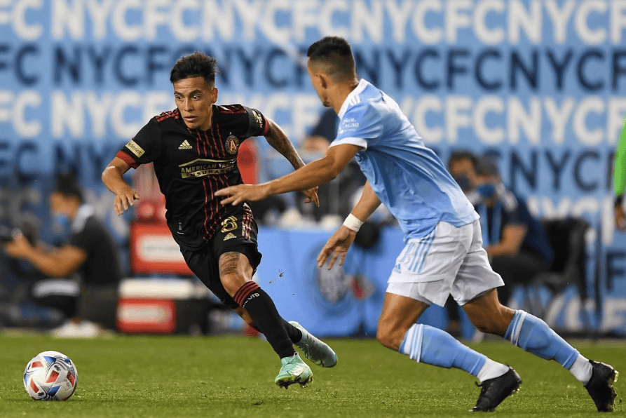 意甲劲旅亚特兰大客场轻取对手，全取三分(意甲亚特兰大对博洛尼亚)